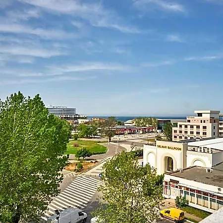 Alma Mamaia